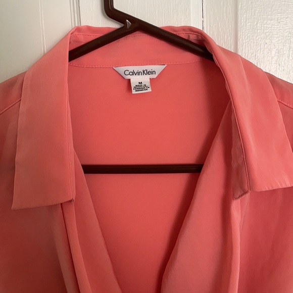 Medium Pink Sleeveless Calvin Klein Top - Picture 5 of 7